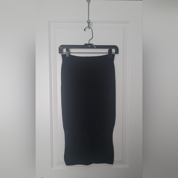 BCBGeneration Mesh/Fish Net Black Stretch High Waisted Skirt Size XS - Picture 3 of 8